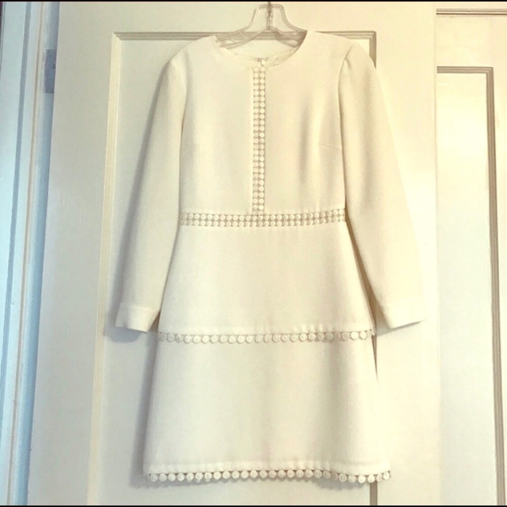 Club Monaco White long sleeve knee length dress